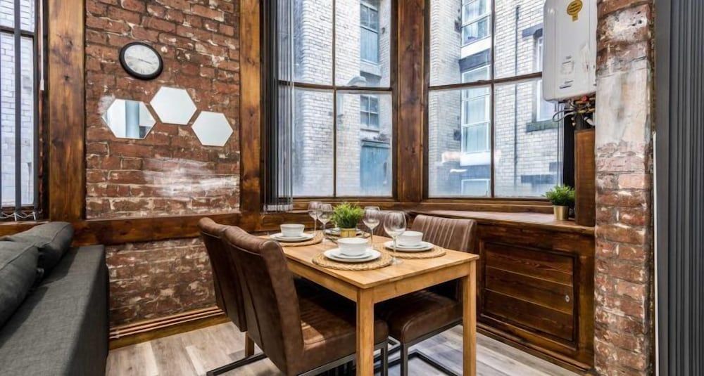 UStay 27 Stanley Street Party Apartments Apartment 9