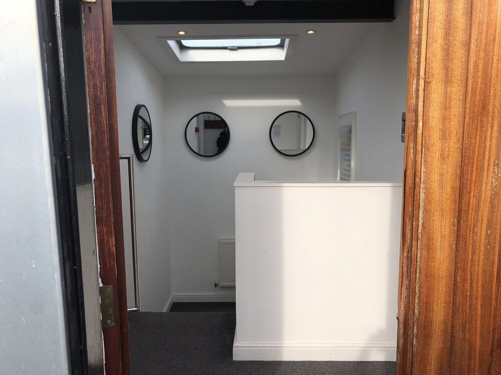 Duplex Barge Cinema Room 6 Ensuite Double-triple Bedrooms Great Social Spaces House, 6 Bedrooms, Balcony, City View 11