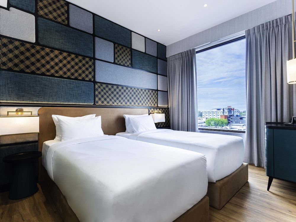 Privilege, Room, 2 Twin Beds, City View