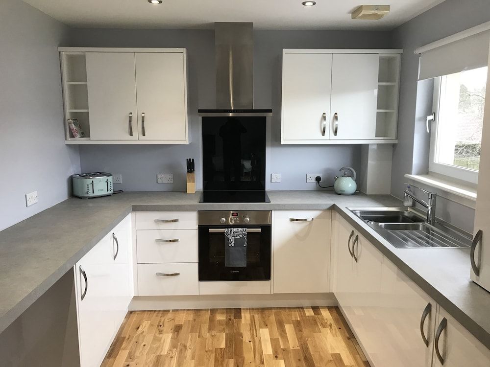 Serviced Apartments East Kilbride Superior Apartment, 2 Bedrooms (Apartment 5) 4