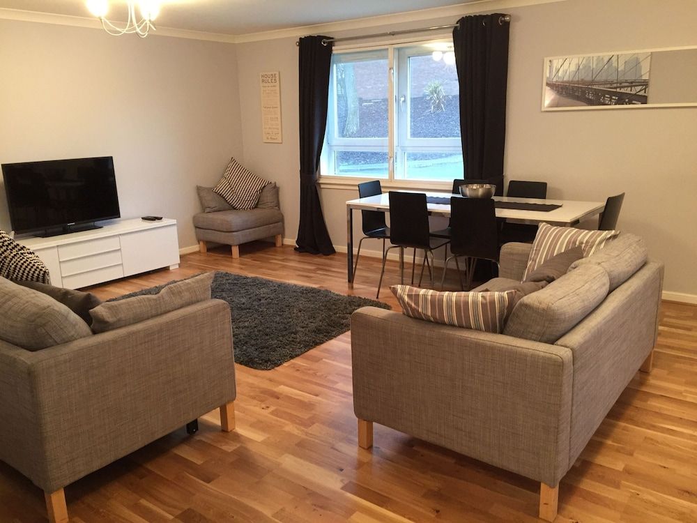 Serviced Apartments East Kilbride Comfort Apartment, 2 Bedrooms (Apartment 2) 5