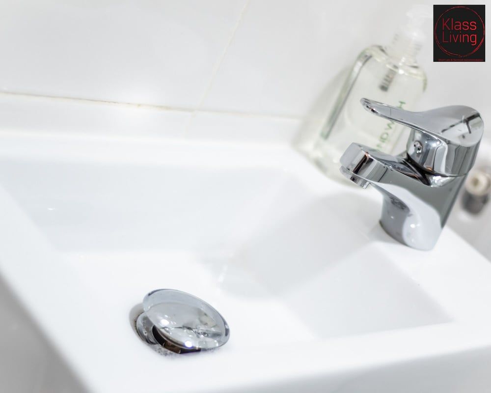 One Bedroom Apartment by Klass Living Serviced Accommodation Rutherglen - Crossroads Apartment With WiFi and Parking Traditional Apartment, 1 Bedroom 10