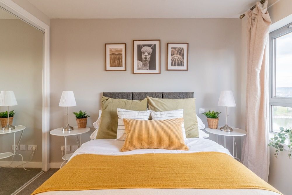 undefined Luxury Riverview City Centre Apartment 5