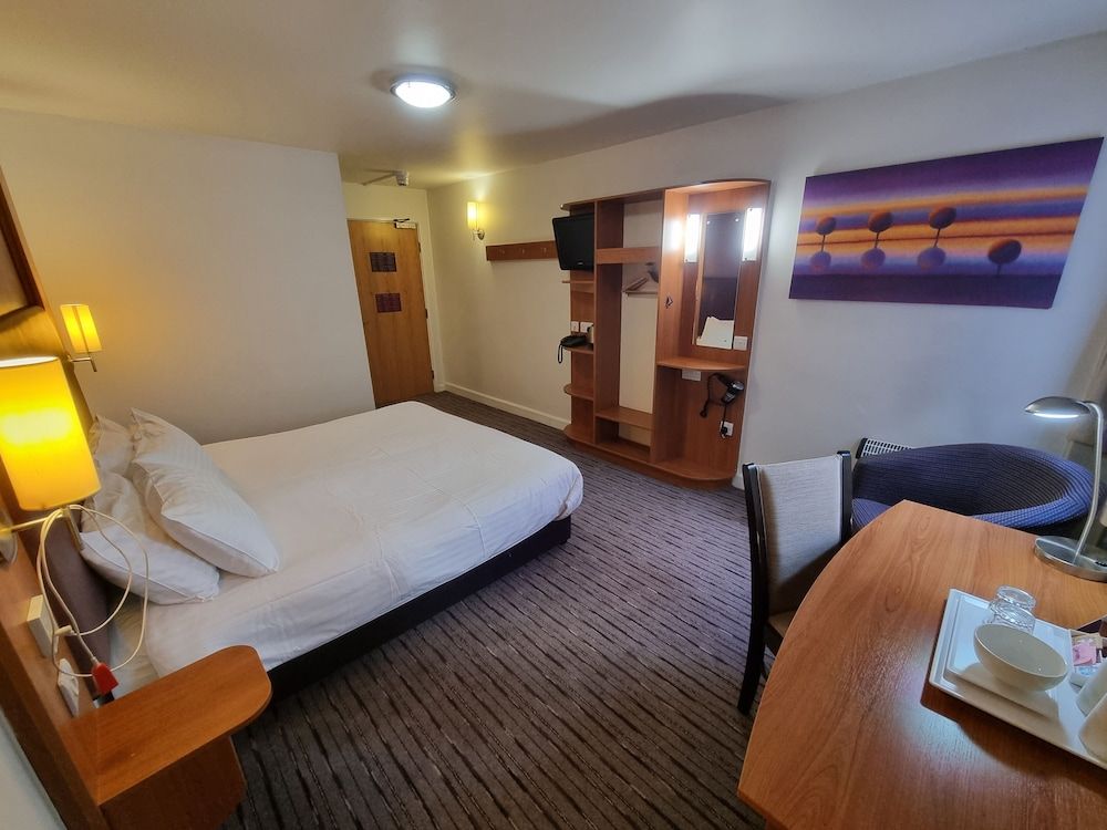 undefined The Clyde Hotel 2