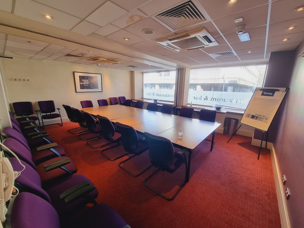 undefined The Clyde Hotel 4