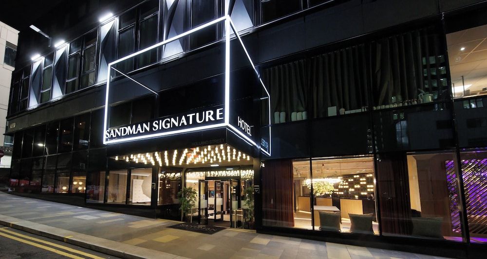 undefined Sandman Signature Glasgow Hotel
