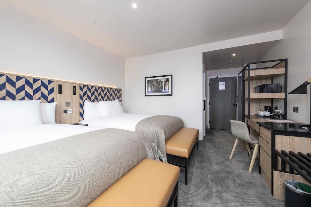 undefined Sandman Signature Glasgow Hotel 5