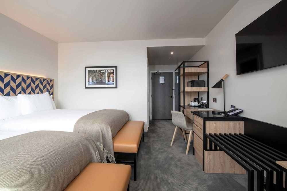 Sandman Signature Glasgow Hotel Twin Room, 2 Double Beds 4