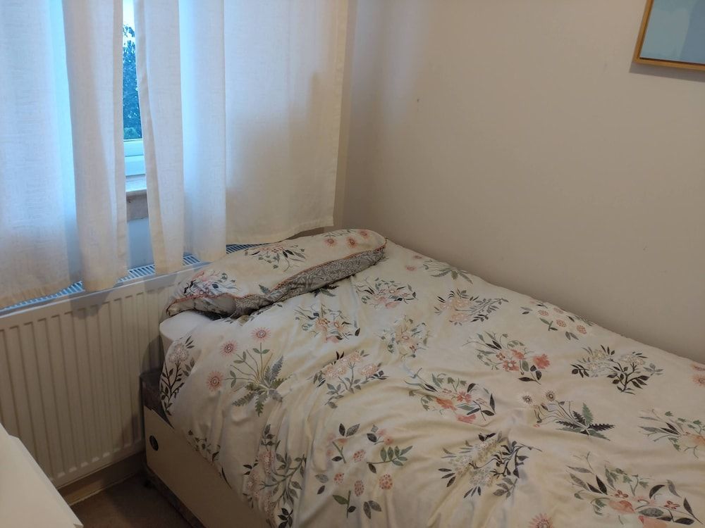 undefined Stunning 3-bed House Close to Cop26 Glasgow 9