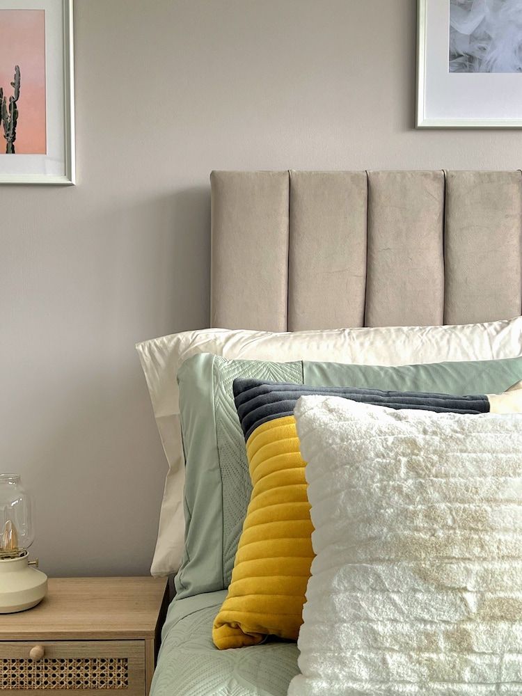 undefined Quirky Family Home in Glasgow 8