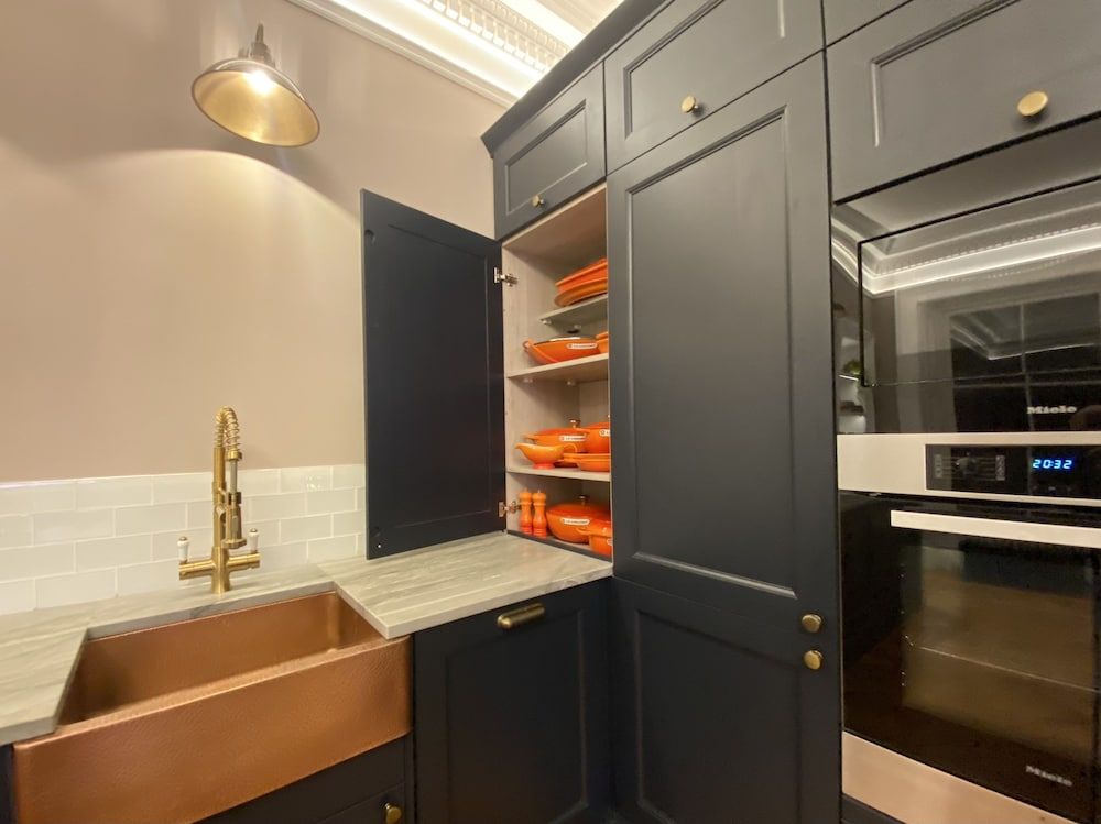 Ashton View Luxury Apartment 13