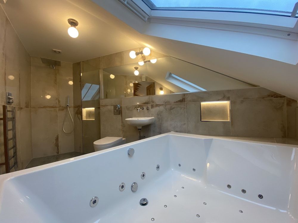 Ashton View Luxury Apartment 23