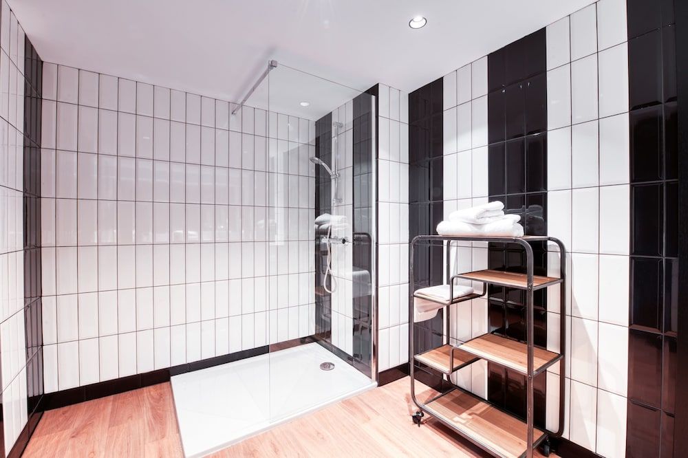 Cowool Grenoble Family Apartment 8