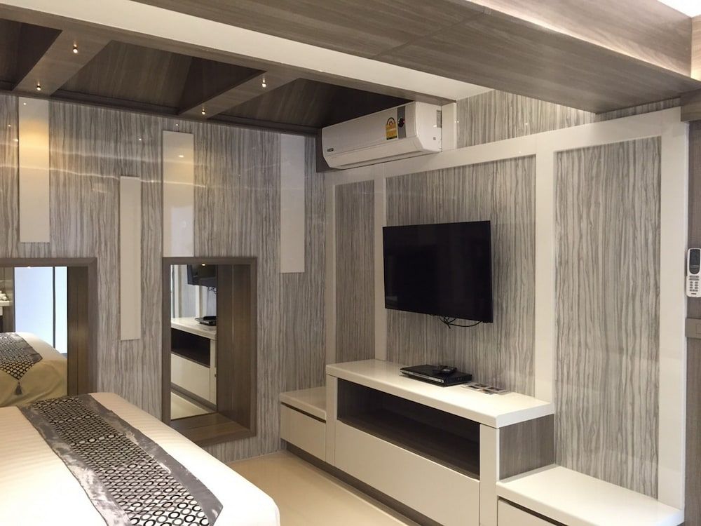 Patong Heritage Executive Penthouse 3 Bedroom 9