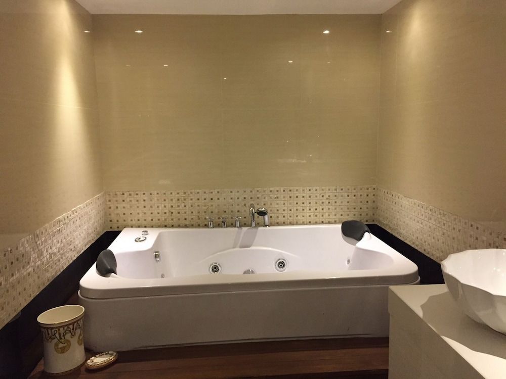 Patong Heritage Executive Penthouse 3 Bedroom 7