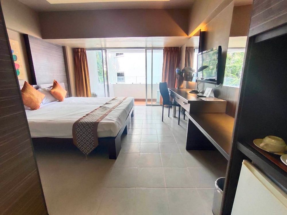Patong Heritage Superior Double or Twin Room 4