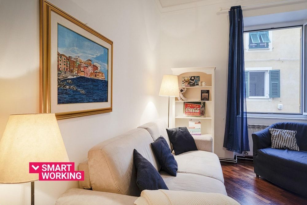 Apartment, Smoking