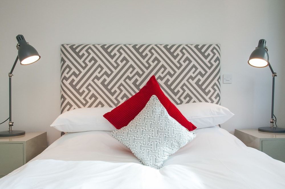 Cleyro Serviced Apartments-Finzels Reach Two bedroom Duplex 4