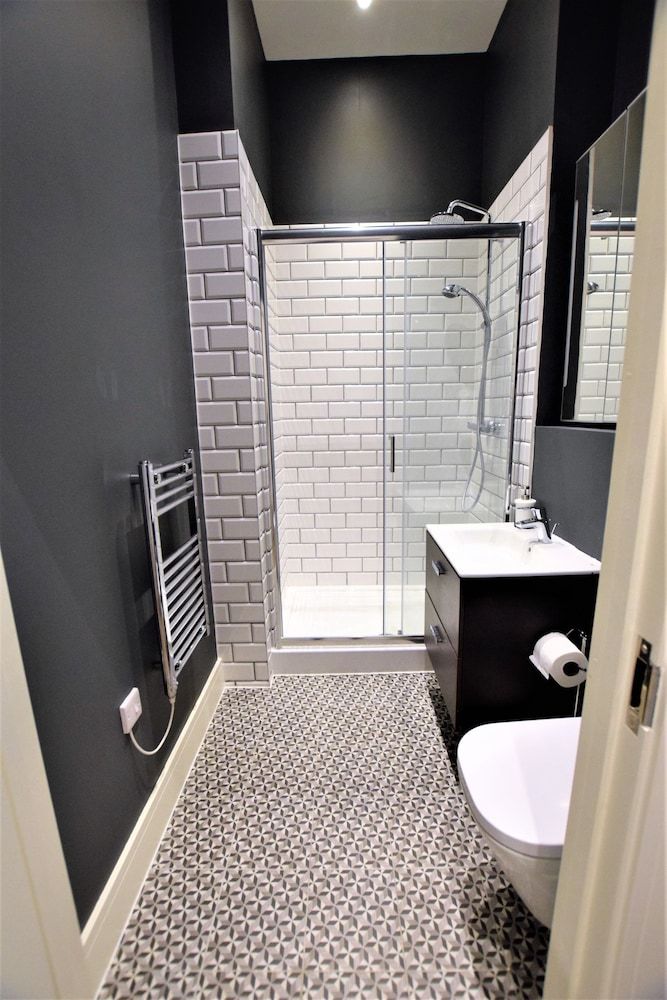 The Hubert - Your Apartment Apartment, 2 Bedrooms 23