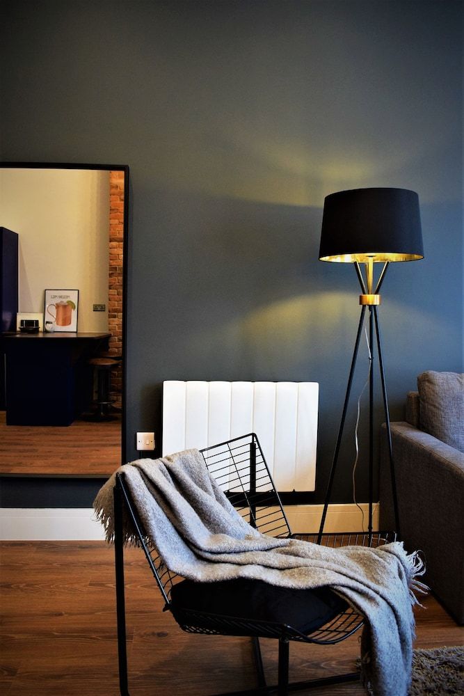 The Hubert - Your Apartment Apartment, 2 Bedrooms 13