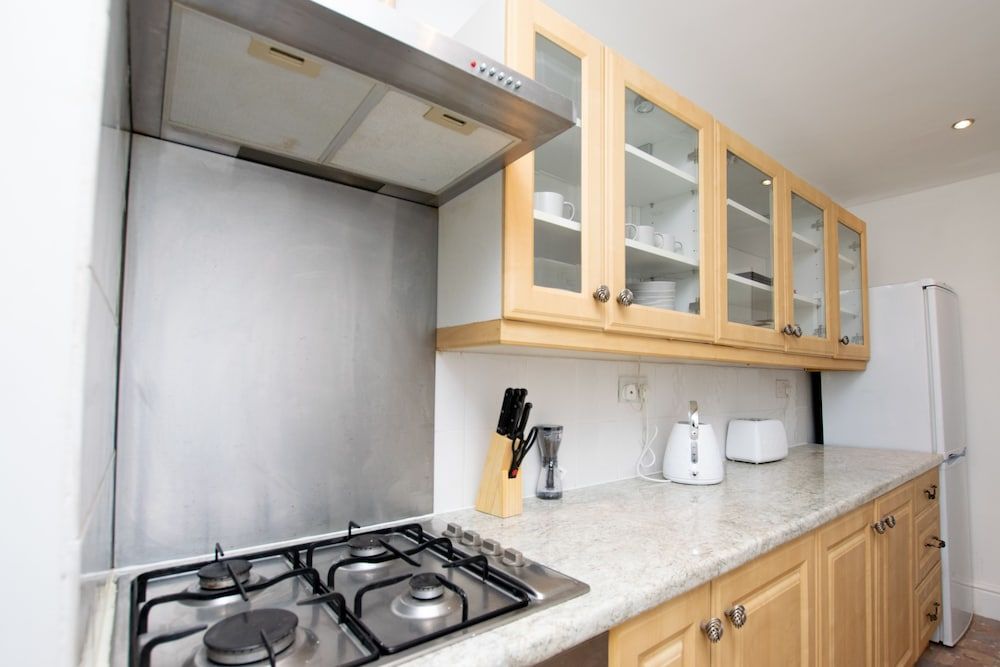 undefined Large Garden Apartment Central Bristol 8