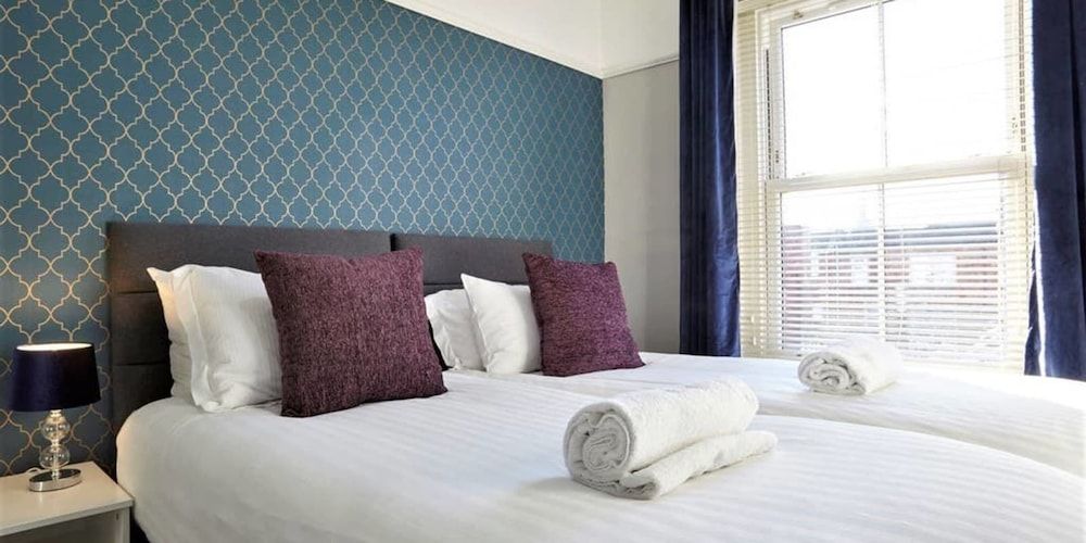 undefined The Sunningdale  Your Apartment 10