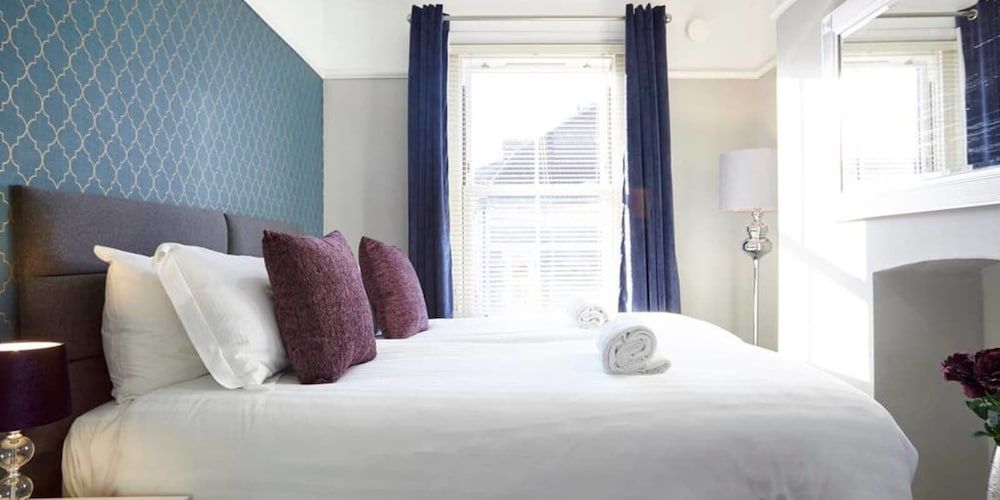 undefined The Sunningdale  Your Apartment 9