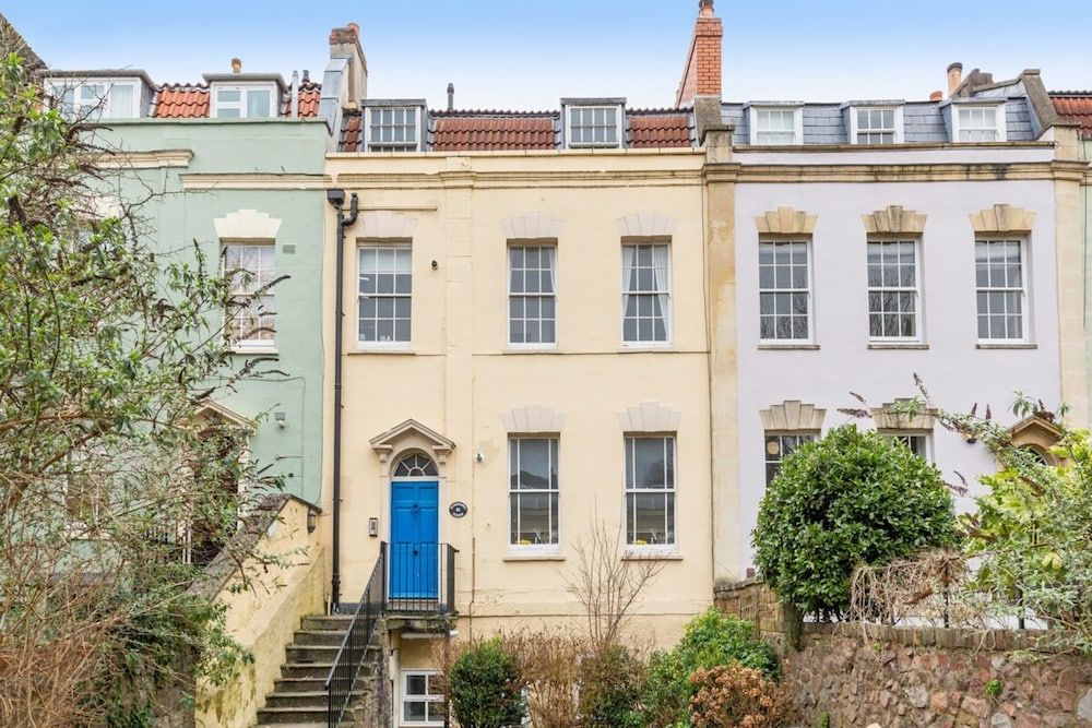 undefined The Parade: Central Flat With Parking