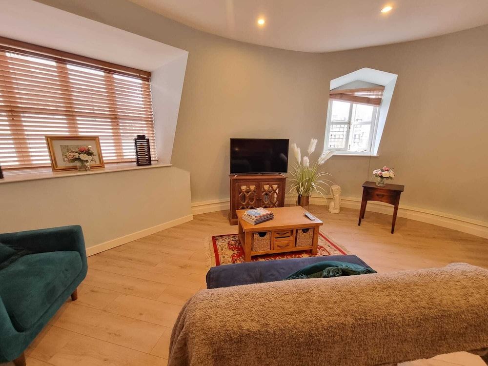 undefined Lovely 1 Bed Apartment In The Centre Of The City 6