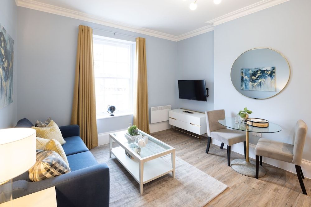 Redmayne House Suite, 1 Bedroom 12