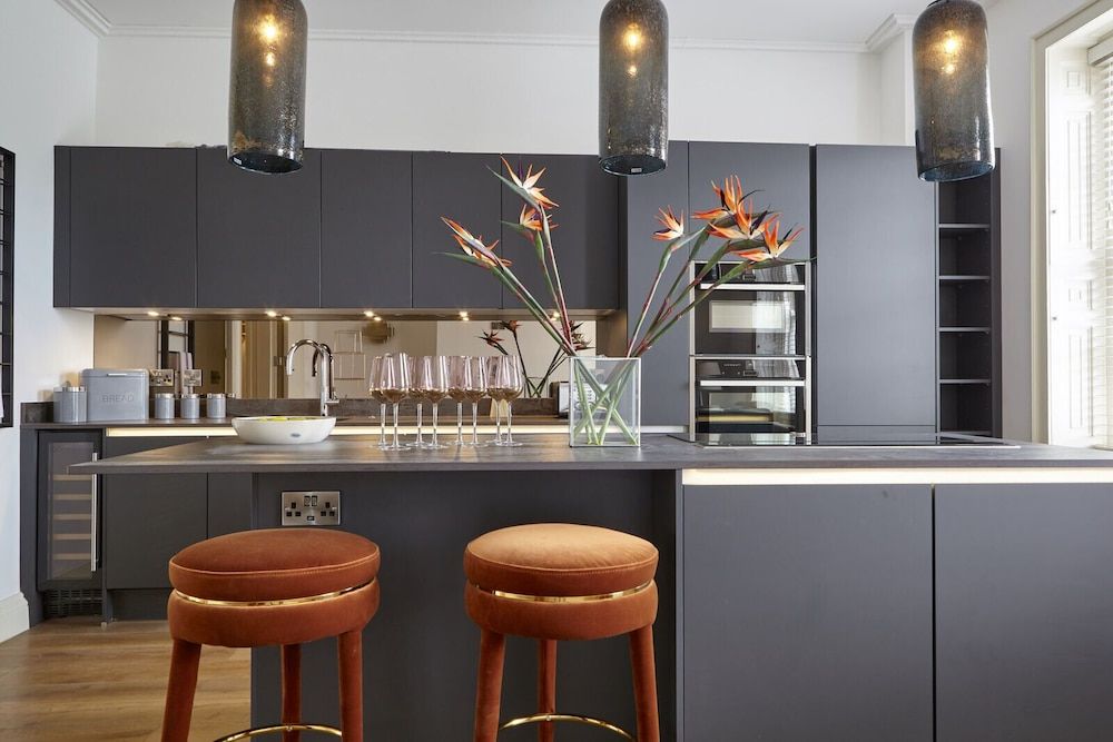 11 Redcliffe Parade Deluxe Apartment 9