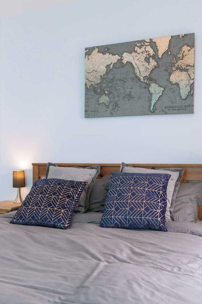 undefined Stylish & Cosy 2BD Flat - Old Market 10