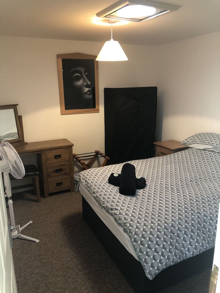 undefined Worship Farm accommodation 6