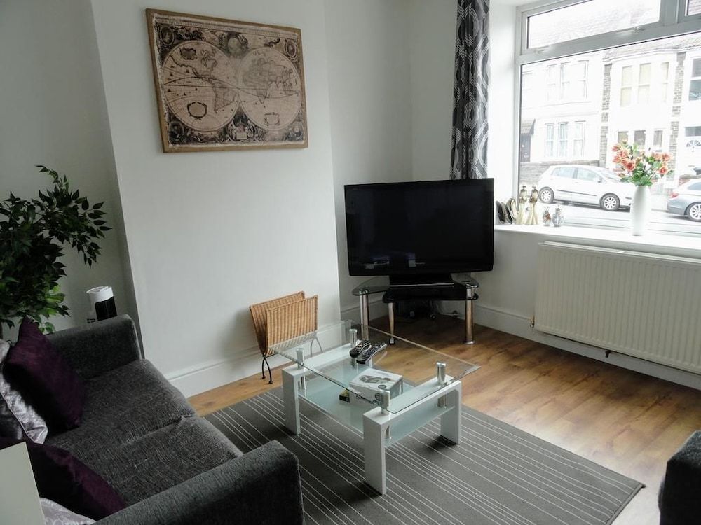 Bell Hill House Three Bedroom House 9