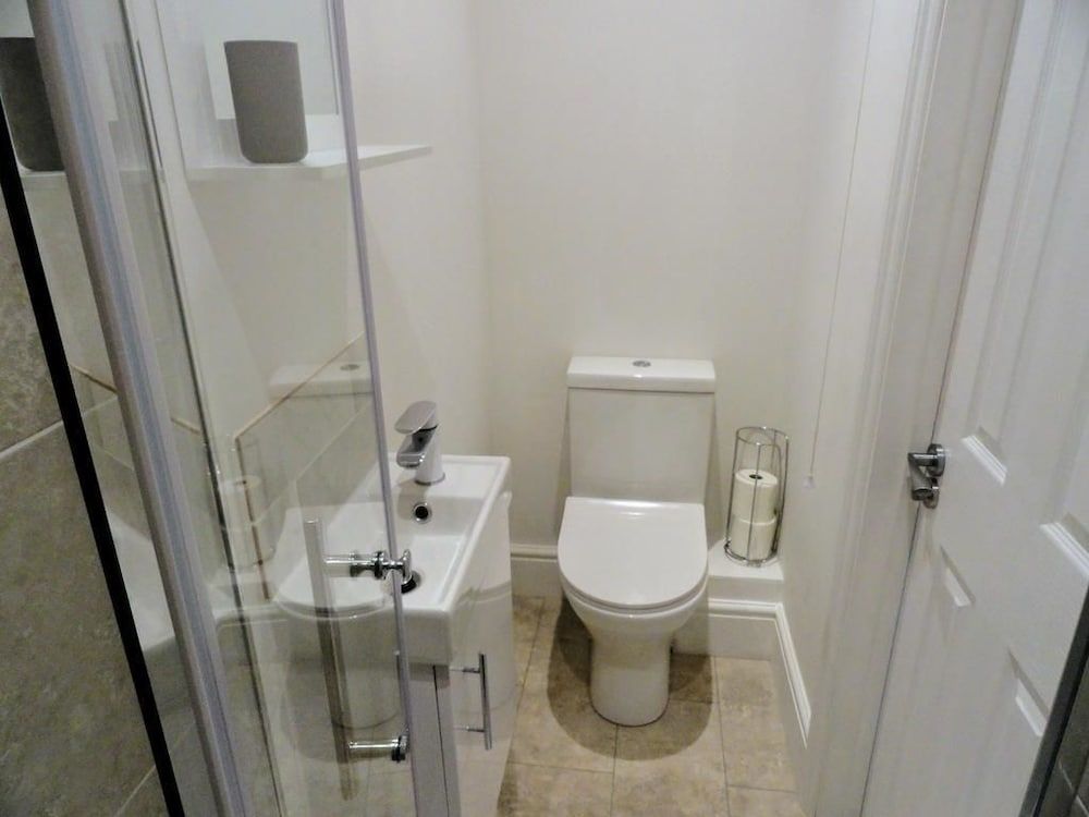 Bell Hill House Three Bedroom House 15