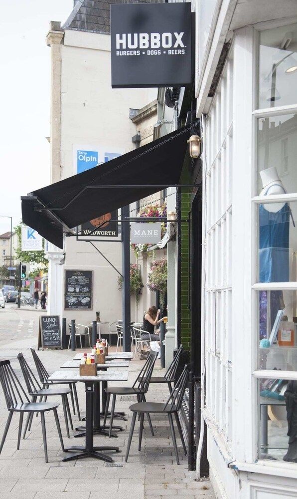 undefined Higgihaus at Hampton Whole House 6 Bed 10