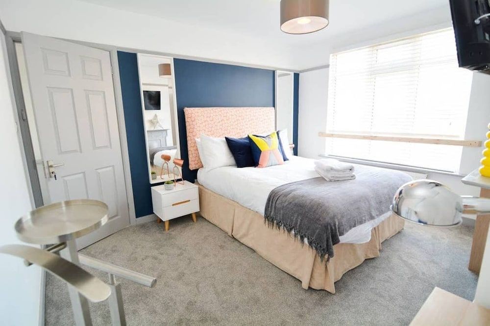 Maple House Bristol House 2