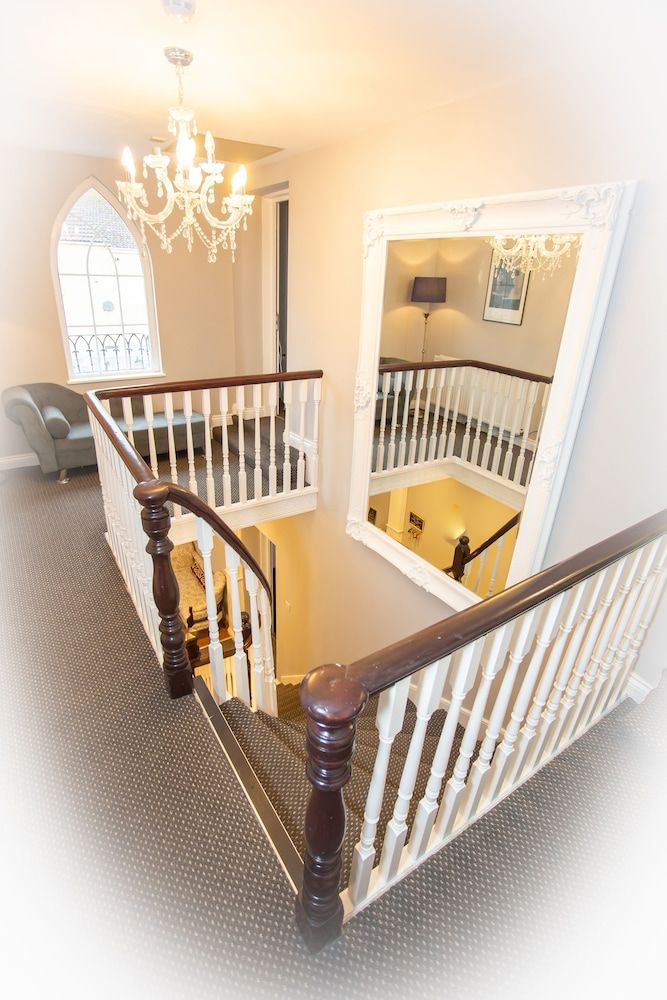 undefined The Ibrox Lodge 6