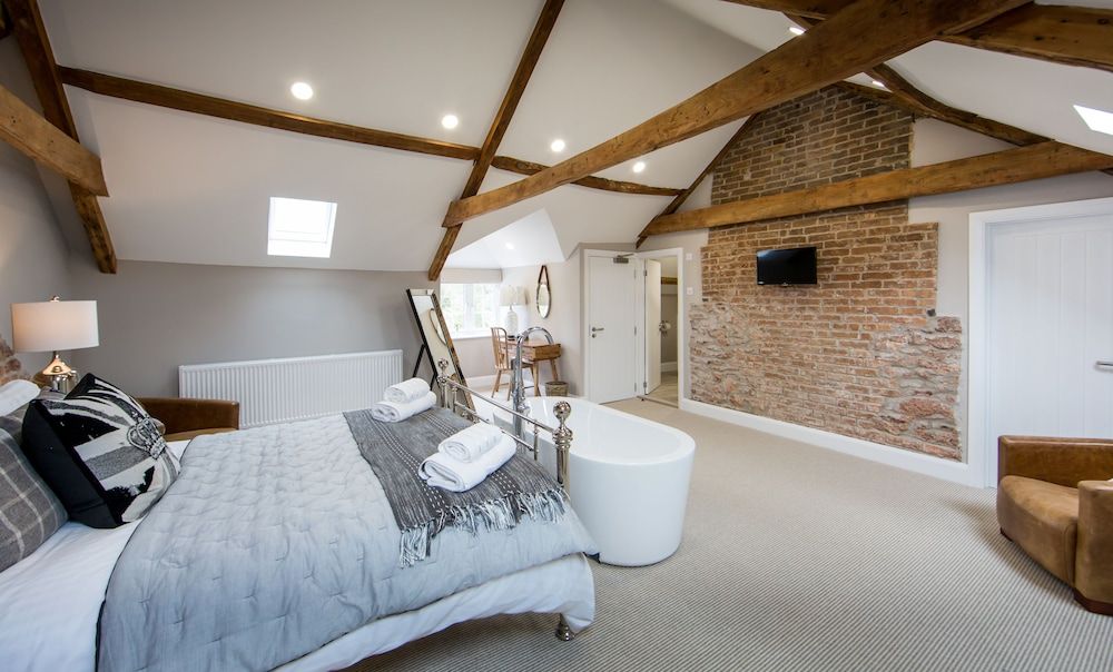 undefined Darlington Arms 8