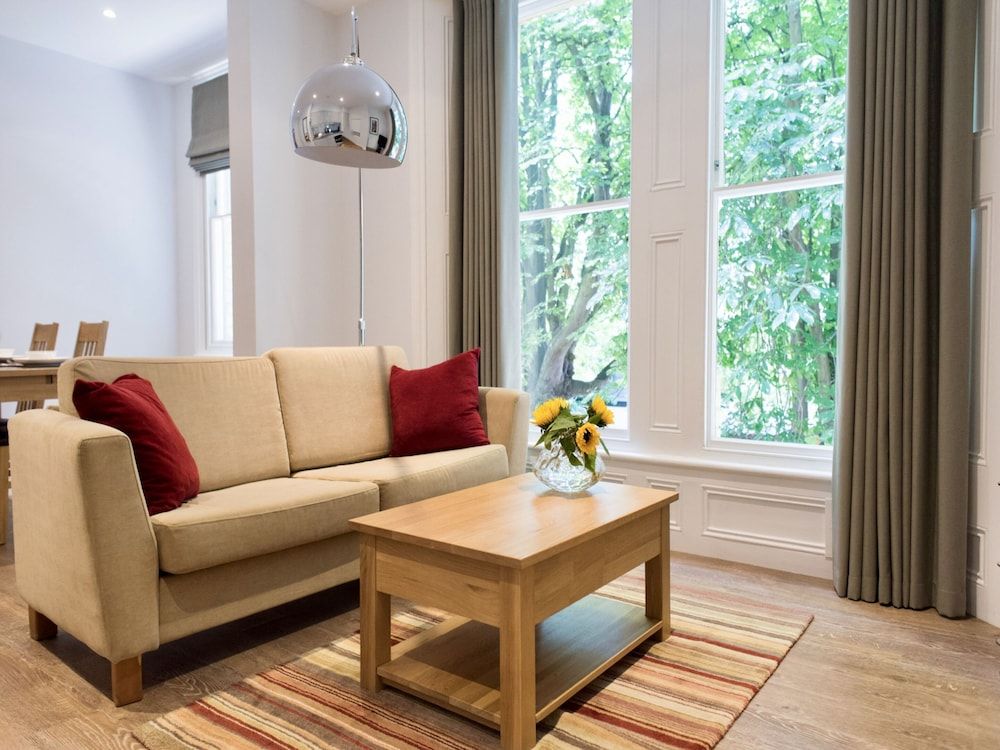 Your Space Apartments - Jubilee House Superior Apartment, 1 Bedroom 5