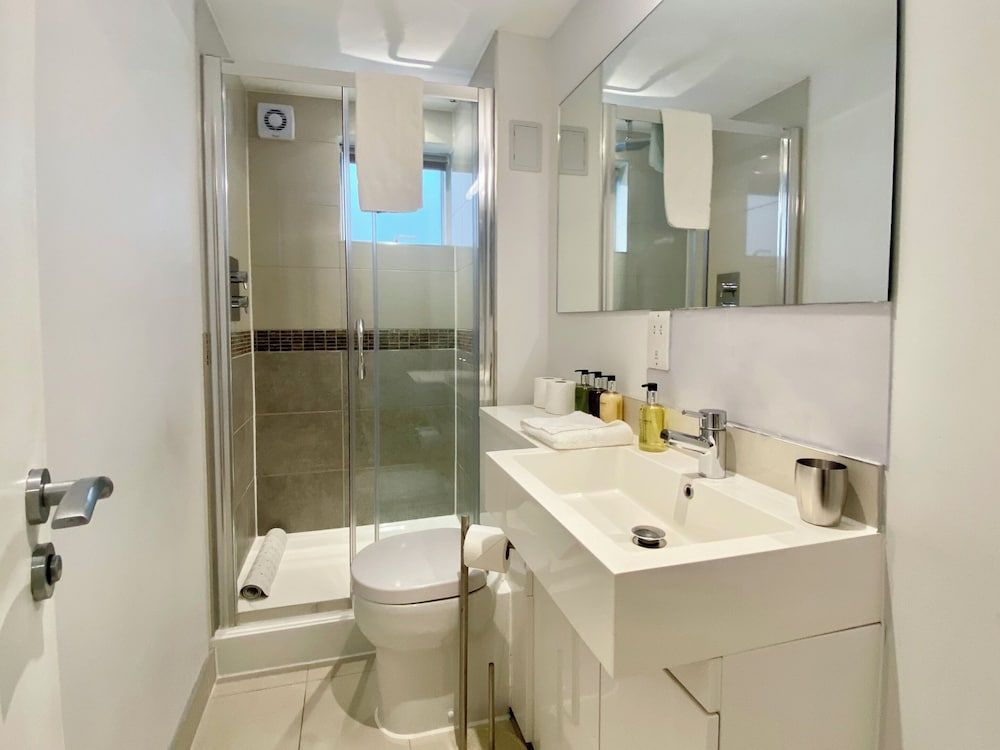 Your Space Apartments - Jubilee House Superior Apartment, 1 Bedroom 4