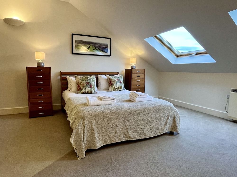 undefined Your Space Apartments - Manor House 9