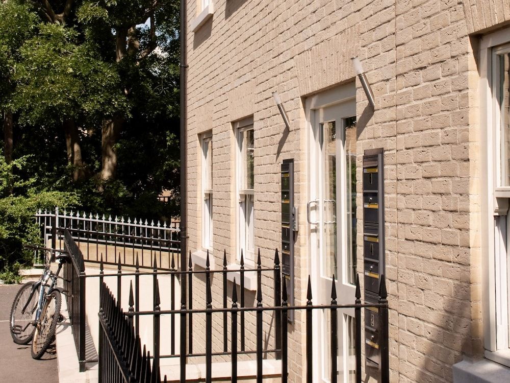 undefined Your Space Apartments - Manor House 2