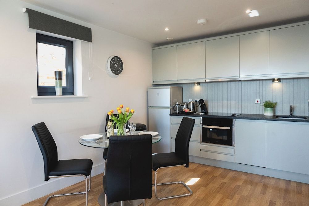undefined Your Space Apartments - Eden House 5