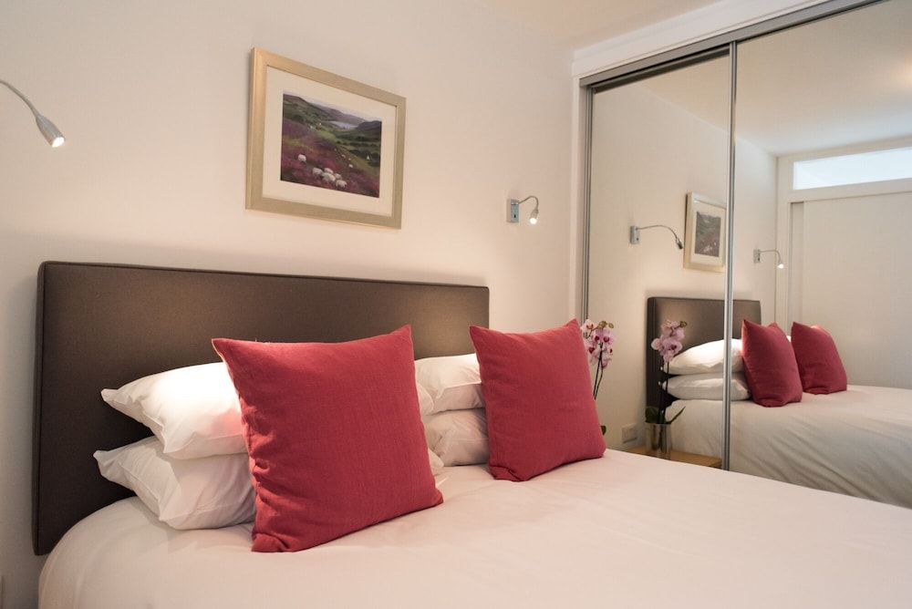 undefined Your Space Apartments - Nelson Court