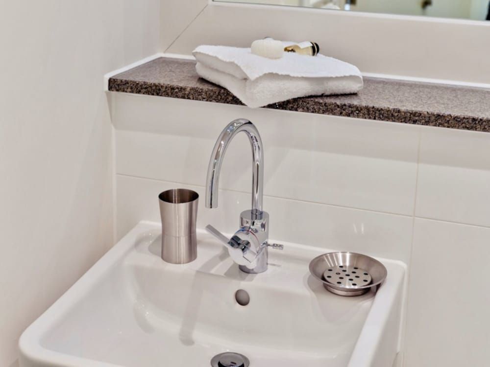 Your Space Apartments - Cambridge Place Superior Apartment, 1 Bedroom, Private Bathroom 6