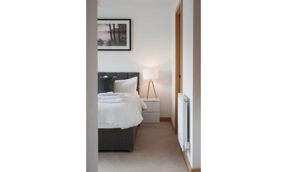 undefined Tailored Stays - Executive Town House 8