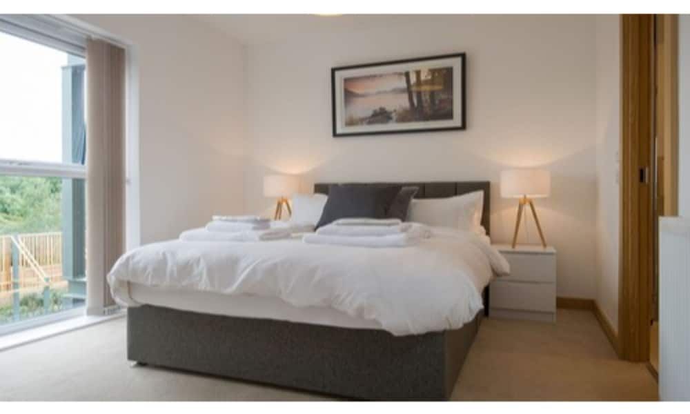 undefined Tailored Stays - Executive Town House 6