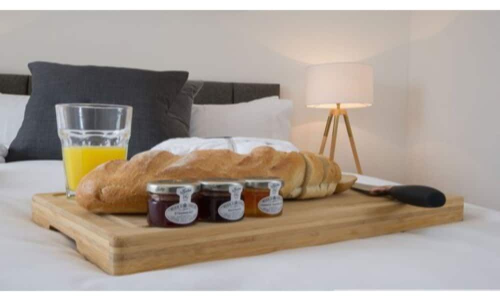 undefined Tailored Stays - Executive Town House 9