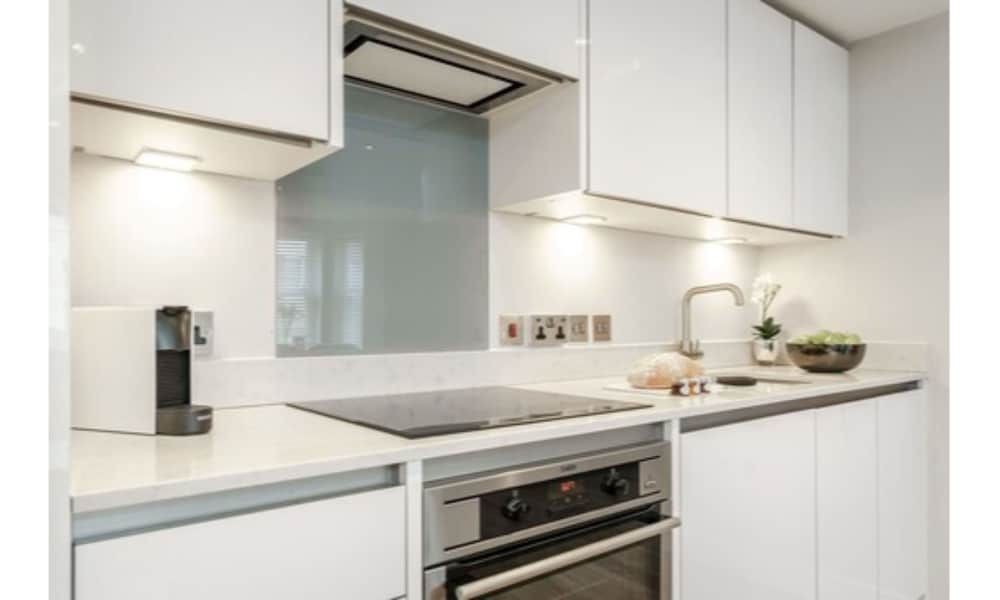 undefined Tailored Stays - Victoria Road 8